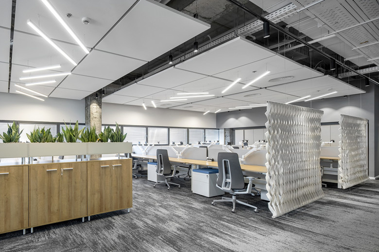 徐匯6000平醫(yī)療器械公司辦公室設計布局效果